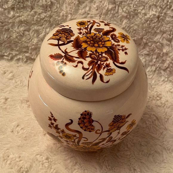 Vintage 1940’s Sadler England Ginger Jar With Golden Yellow and Brown Flowers - Picture 5 of 10